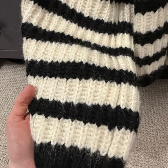 Oversized Zara striped cardigan / chunky knit SZ Small - Picture 7 of 8